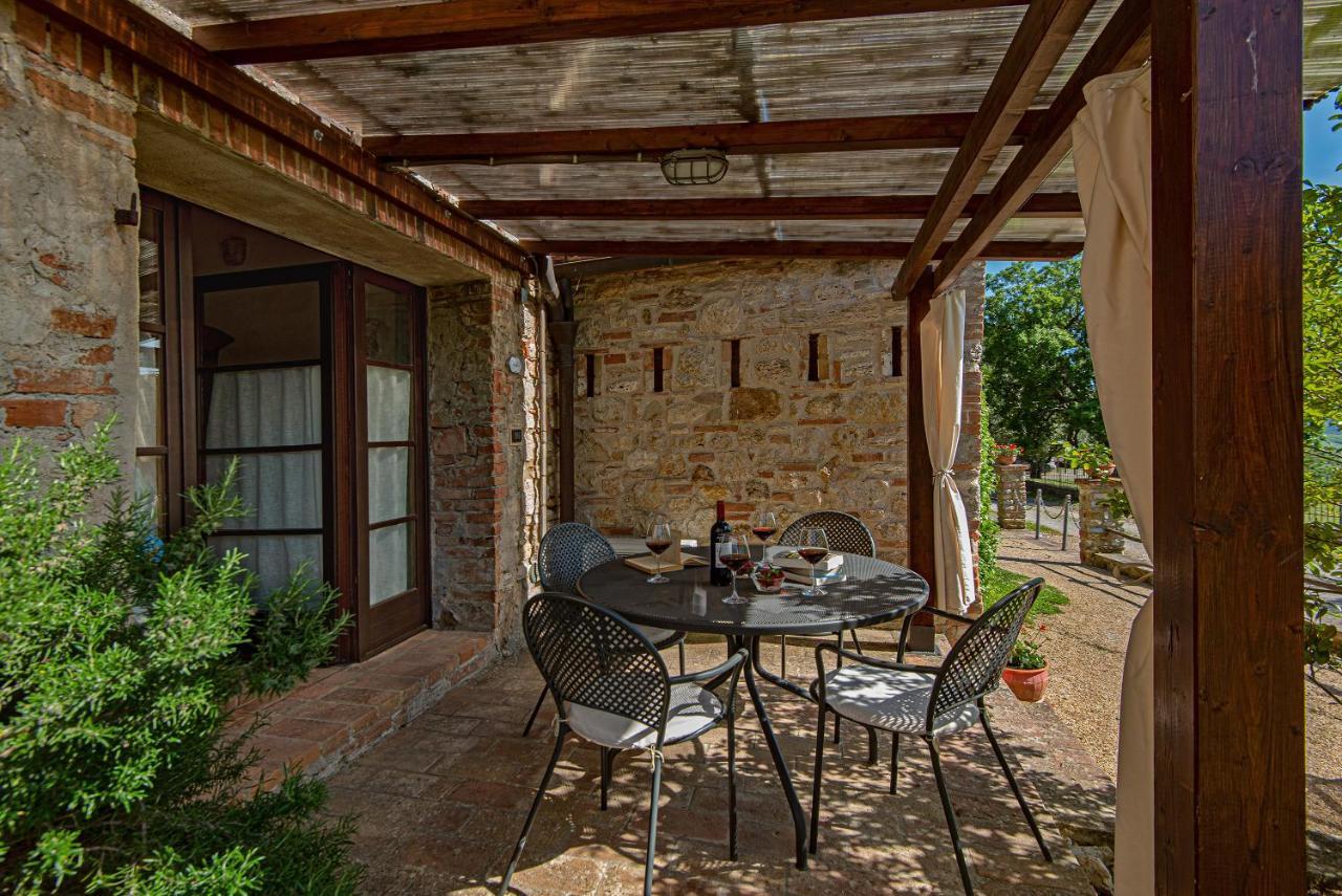 Agriturismo Casavaiano กัมบาสซี แตร์เม ภายนอก รูปภาพ