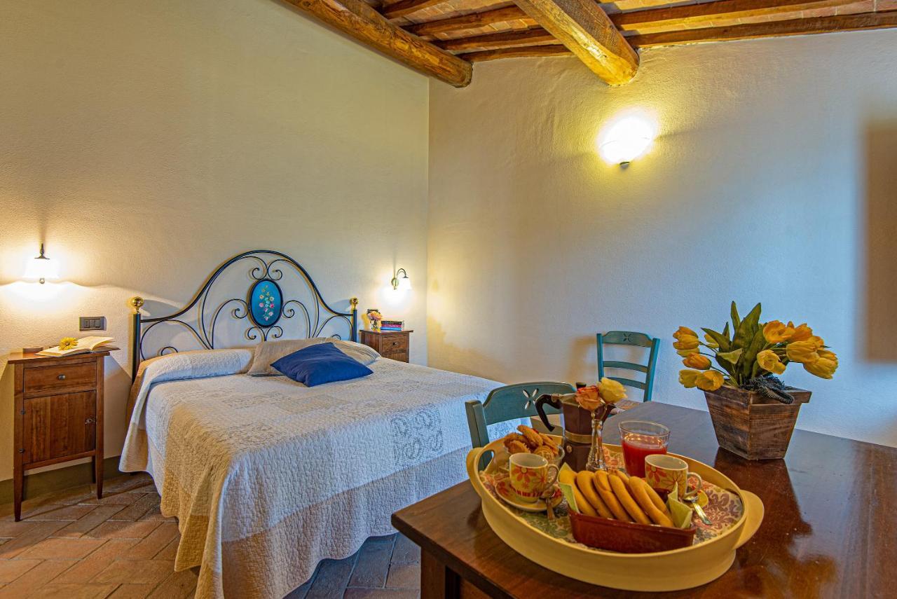 Agriturismo Casavaiano กัมบาสซี แตร์เม ภายนอก รูปภาพ