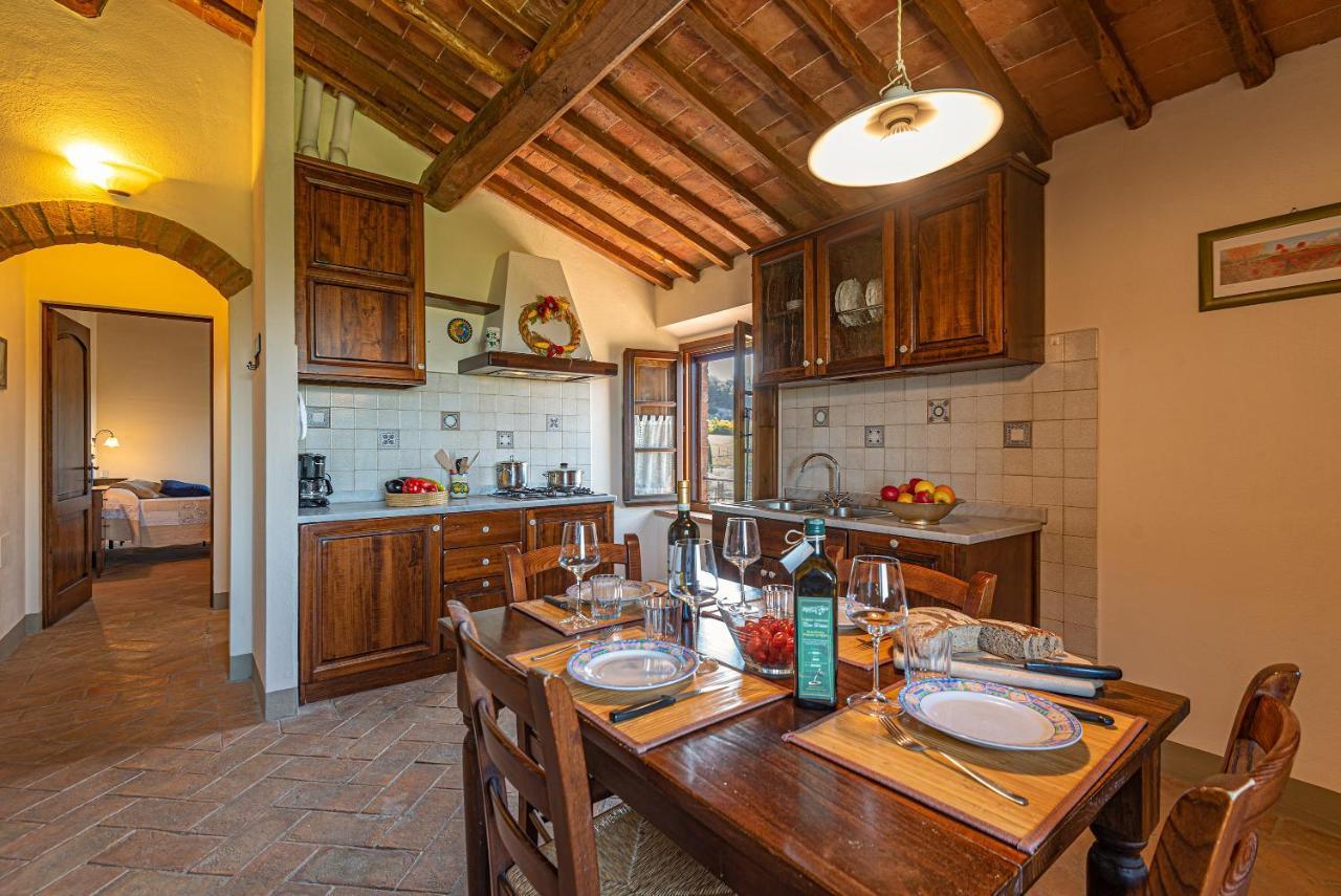 Agriturismo Casavaiano กัมบาสซี แตร์เม ภายนอก รูปภาพ