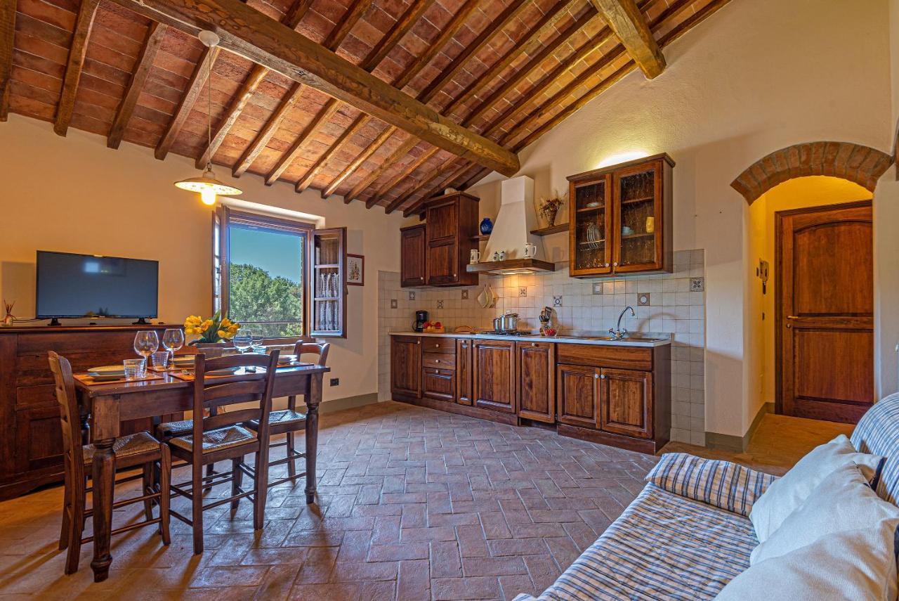 Agriturismo Casavaiano กัมบาสซี แตร์เม ภายนอก รูปภาพ