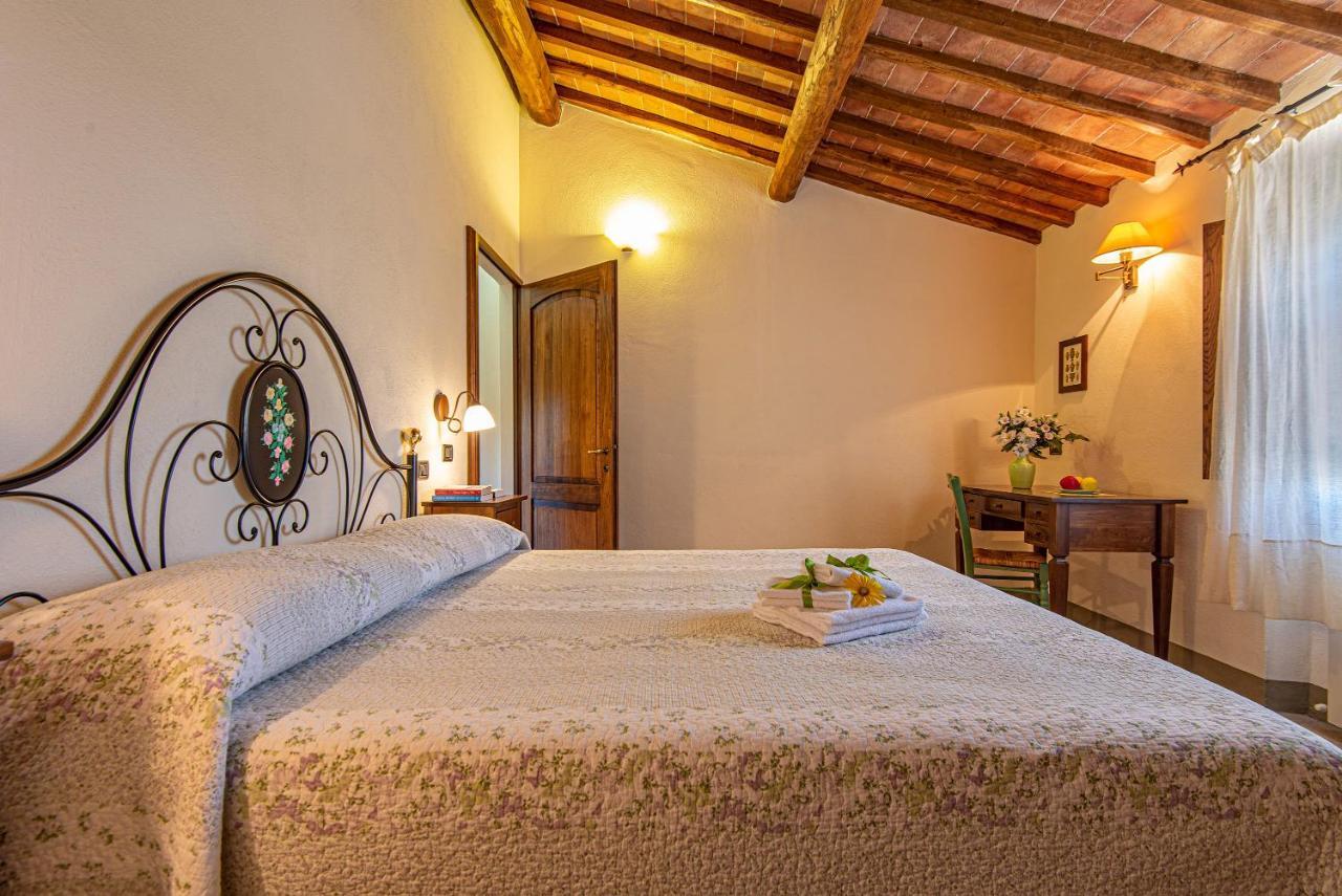 Agriturismo Casavaiano กัมบาสซี แตร์เม ภายนอก รูปภาพ