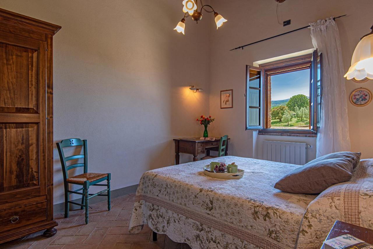 Agriturismo Casavaiano กัมบาสซี แตร์เม ภายนอก รูปภาพ
