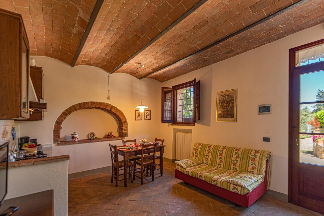 Agriturismo Casavaiano กัมบาสซี แตร์เม ภายนอก รูปภาพ