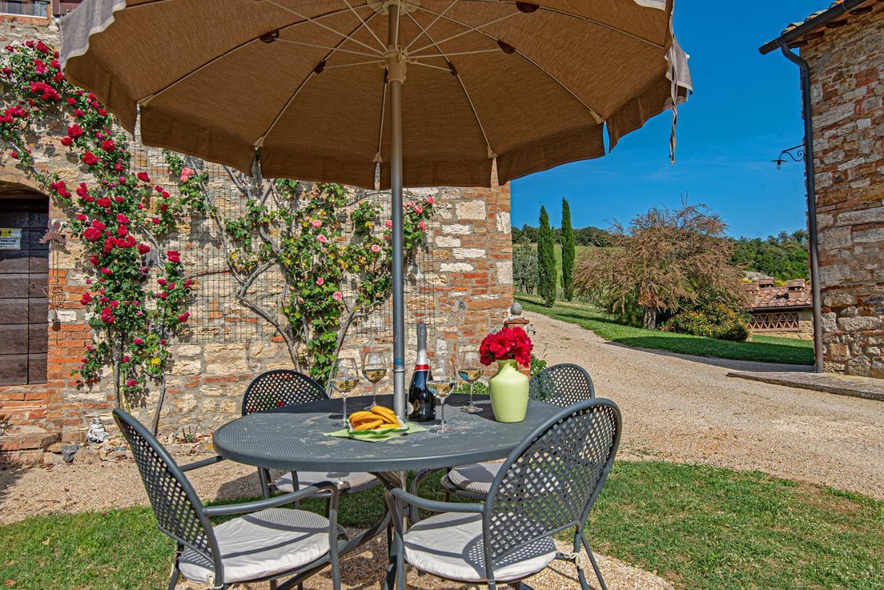 Agriturismo Casavaiano กัมบาสซี แตร์เม ภายนอก รูปภาพ