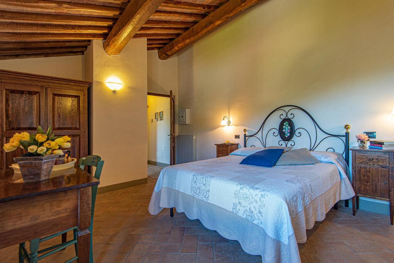 Agriturismo Casavaiano กัมบาสซี แตร์เม ภายนอก รูปภาพ