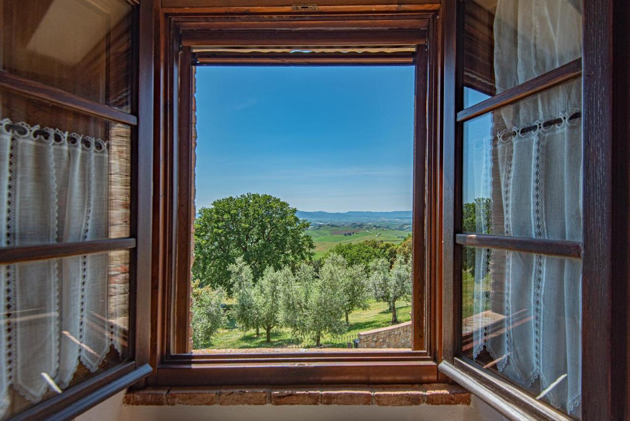 Agriturismo Casavaiano กัมบาสซี แตร์เม ภายนอก รูปภาพ